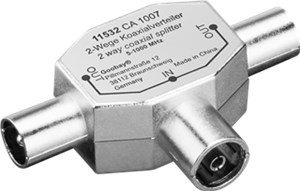 Coaxial T Adapter: Double Coaxial Plug > Coaxial Socket